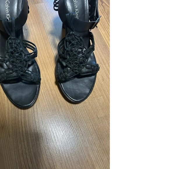 VINTAGE CALVIN KLEIN JORDANA HIGH HEELS SIZE 7.5 EXCELLENT CONDITION LADIES SHOE - Picture 2 of 7